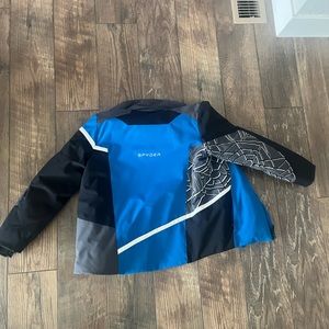 Spider boys winter coat in GREAT condition